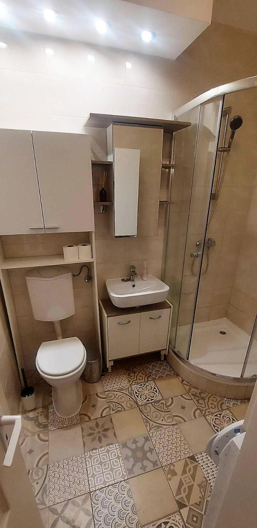 Unique Offer, Two In One! 2 Studio Egyuett