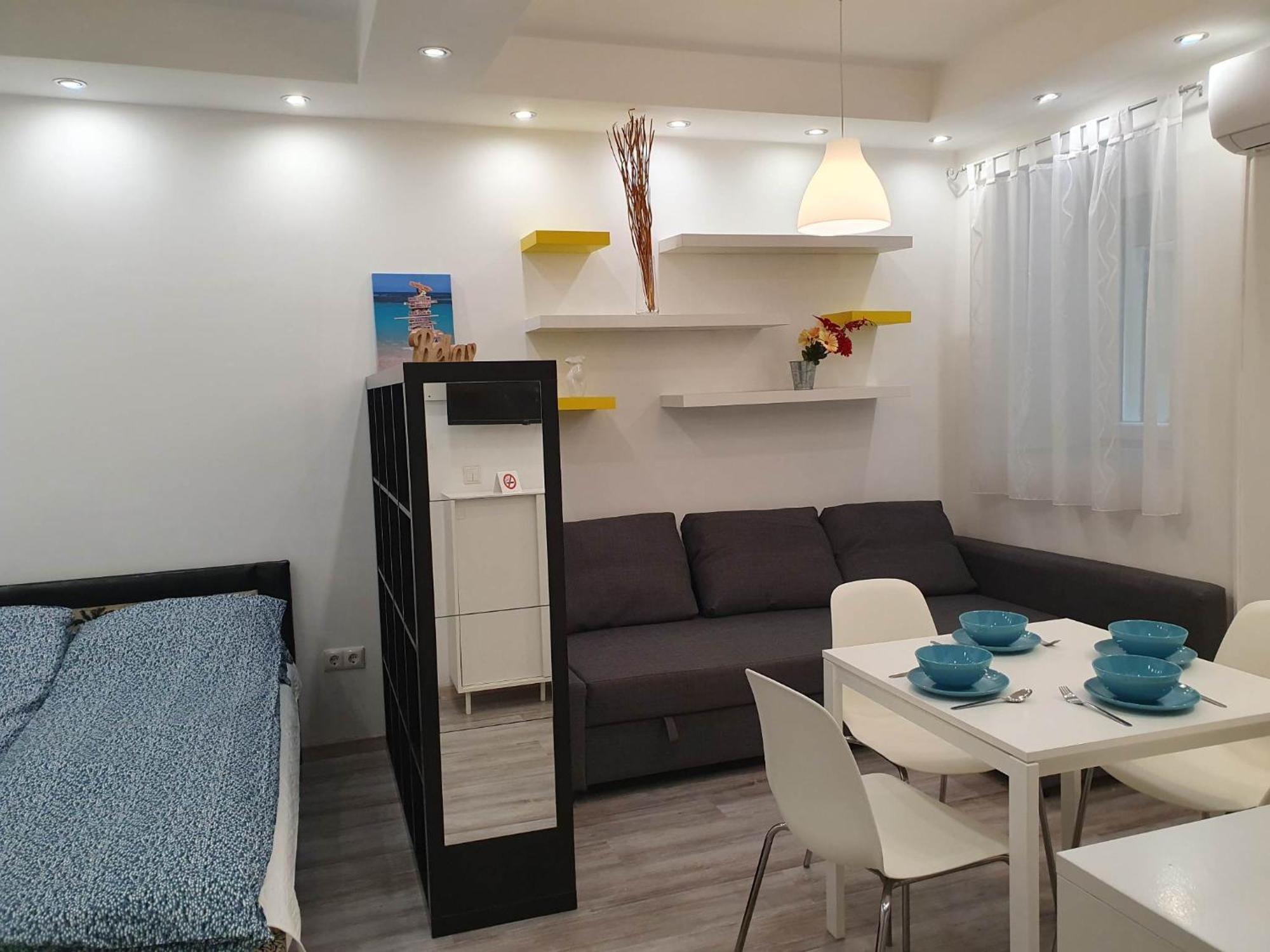 Unique Offer, Two In One! 2 Studio Egyuett