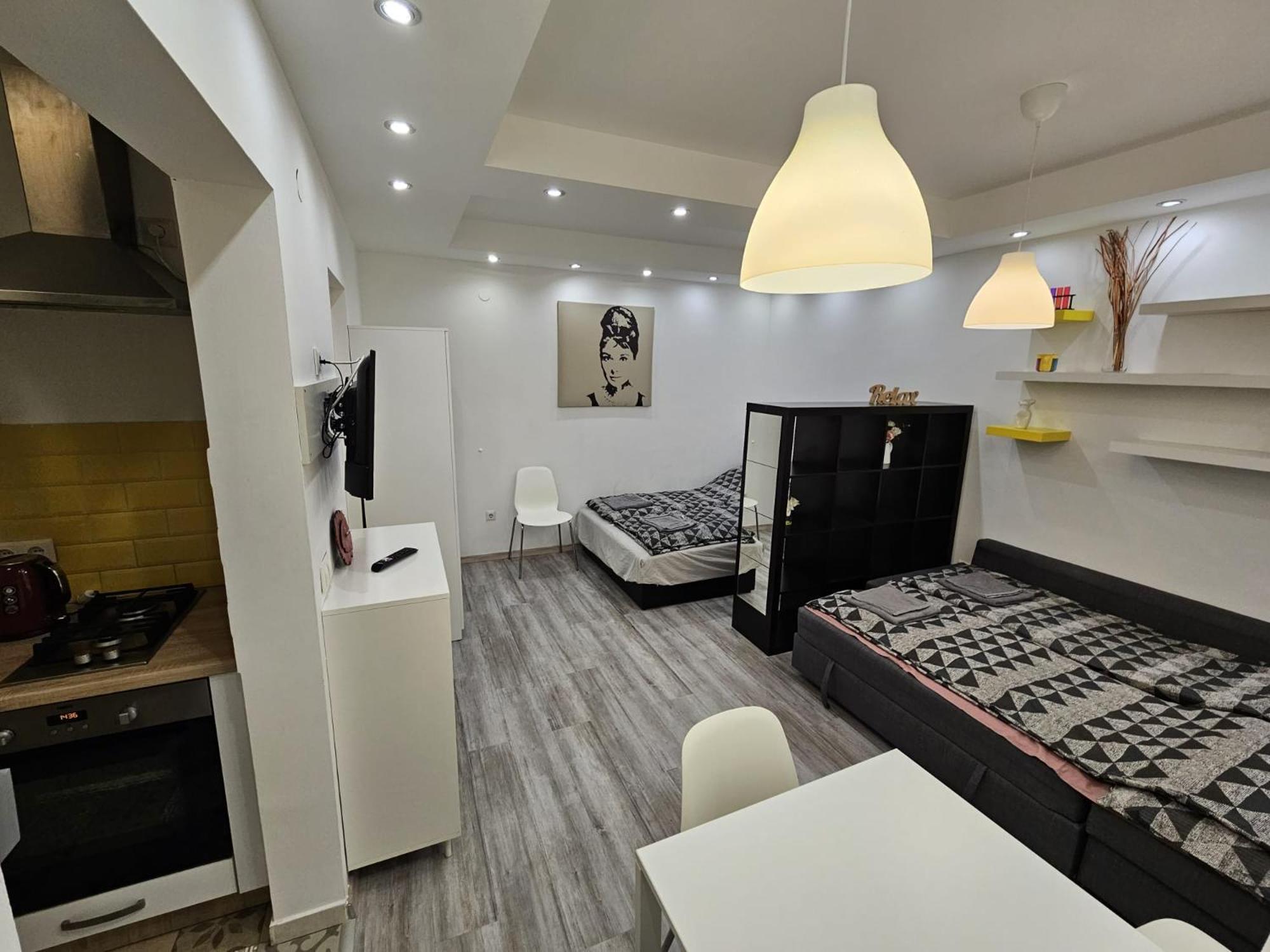 Unique Offer, Two In One! 2 Studio Egyuett Apartmán *
